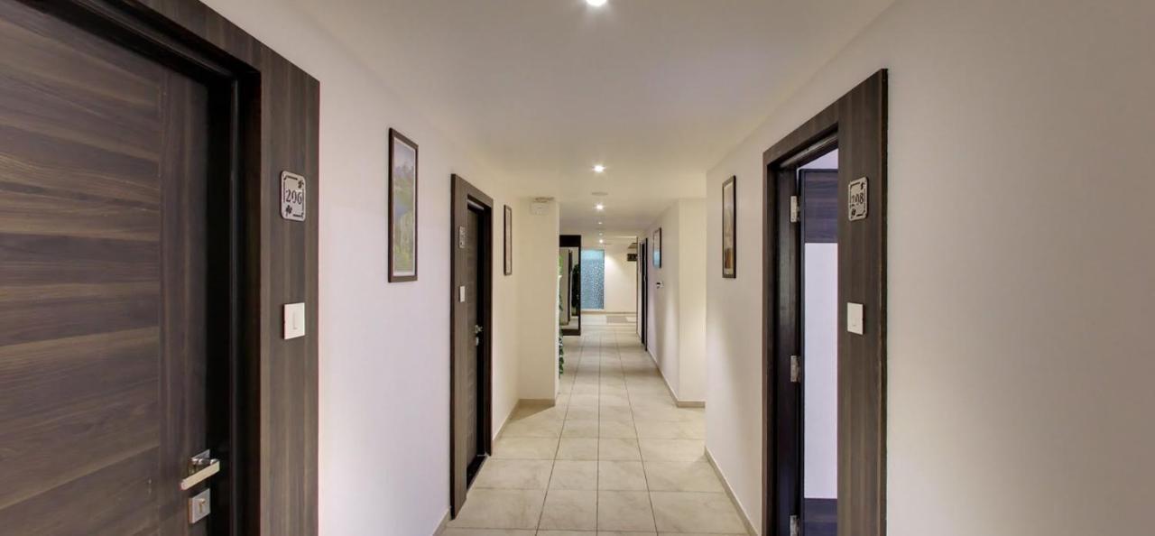 Hotel Best Velly Gandhinagar Exterior foto
