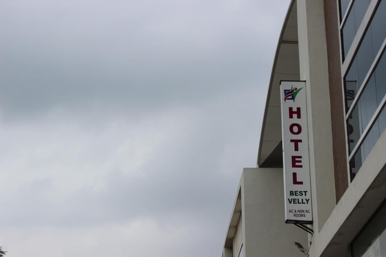 Hotel Best Velly Gandhinagar Exterior foto